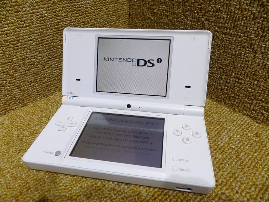 Nintendo DSi Console (White) with Pokemon White Version